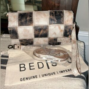 NIP Bed Stu Cadence PW Wallet Wristlet Crossbody Bag  Black Nectar Lux MSRP $198